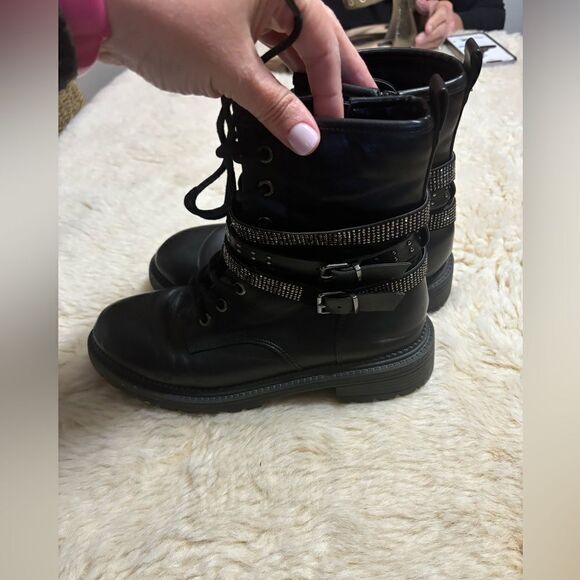Rock and Candy Hensley Black Boots with Rhinestone Detail size 8 - Picture 8 of 10